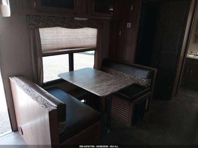 Coachmen Other 2017 5ZT2CXPB1HA009889 Image 13