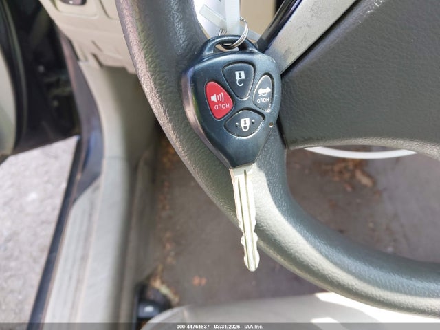 44761837 :رقم المزاد ، 4T1BF3EK3AU078667 vin ، 2010 Toyota Camry Le مزاد بيع
