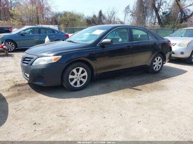 44761837 :رقم المزاد ، 4T1BF3EK3AU078667 vin ، 2010 Toyota Camry Le مزاد بيع