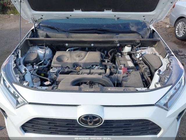 2T3A1RFV3MW234238 Toyota Rav4 Xle Premium