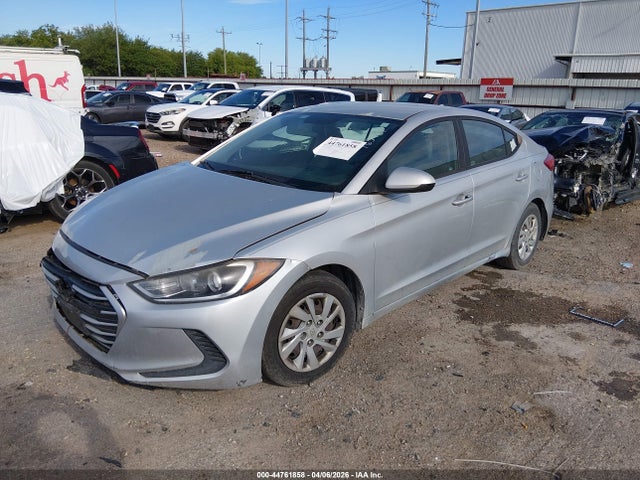 5NPD74LF0HH195732 Hyundai ELANTRA SE