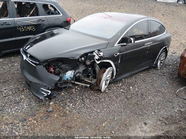 Auction sale of the 2016 Tesla Model X 60d/70d/75d/90d/p100d, vin: 5YJXCBE27GF021225, lot number: 44761866