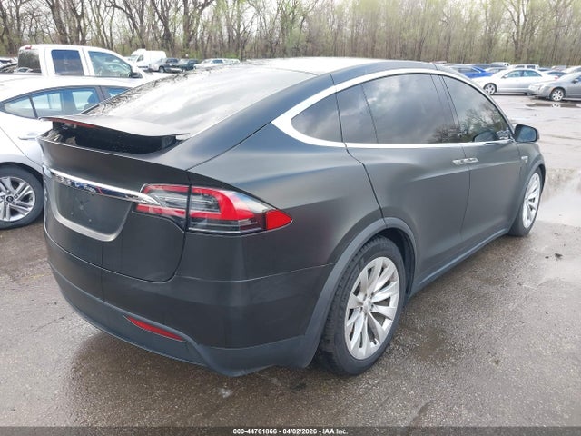 Auction sale of the 2016 Tesla Model X 60d/70d/75d/90d/p100d, vin: 5YJXCBE27GF021225, lot number: 44761866