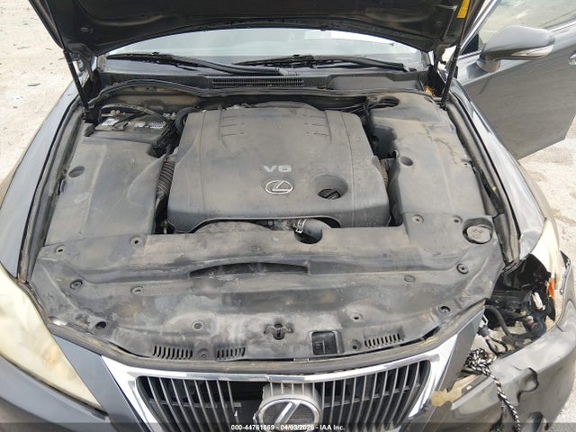 44761869 :رقم المزاد ، JTHBF5C27B5156381 vin ، 2011 Lexus Is 250 مزاد بيع