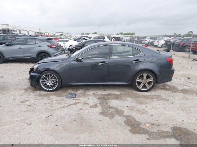 44761869 :رقم المزاد ، JTHBF5C27B5156381 vin ، 2011 Lexus Is 250 مزاد بيع