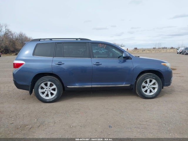 Auction sale of the 2013 Toyota Highlander Se V6, vin: 5TDBK3EH5DS221518, lot number: 44761897