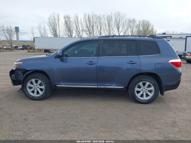 Auction sale of the 2013 Toyota Highlander Se V6, vin: 5TDBK3EH5DS221518, lot number: 44761897
