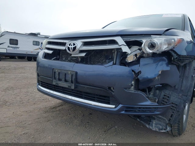 Auction sale of the 2013 Toyota Highlander Se V6, vin: 5TDBK3EH5DS221518, lot number: 44761897