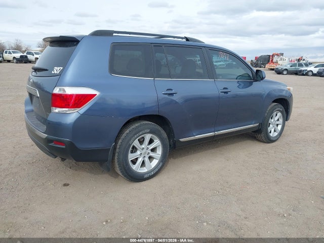 Auction sale of the 2013 Toyota Highlander Se V6, vin: 5TDBK3EH5DS221518, lot number: 44761897