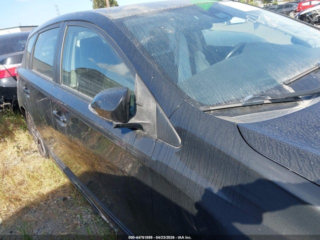 JTNKARJE8JJ562109 Toyota COROLLA IM