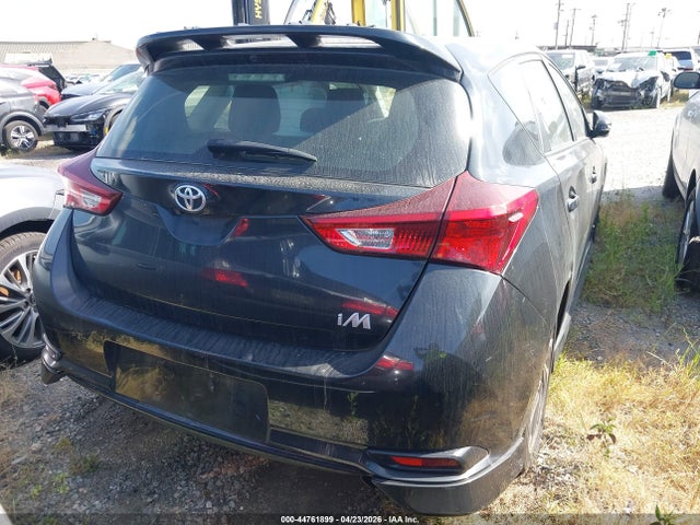 JTNKARJE8JJ562109 Toyota COROLLA IM