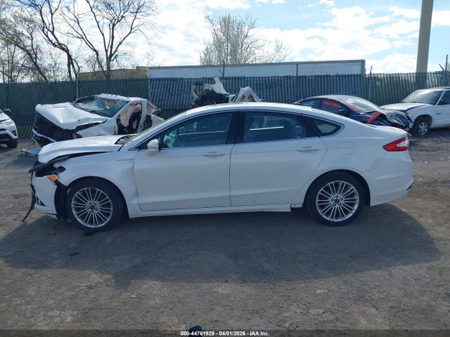 2013 Ford Fusion Se მანქანა იყიდება აუქციონზე, vin: 3FA6P0HR3DR358424, აუქციონის ნომერი: 44761929