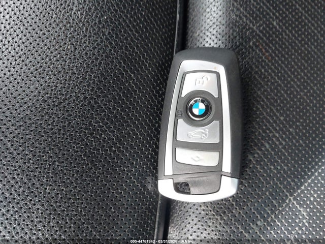 44761942 :رقم المزاد ، WBAKC8C59BC433983 vin ، 2011 Bmw 750li Xdrive مزاد بيع