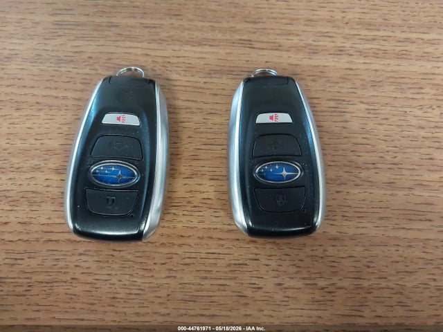 44761971 :رقم المزاد ، 4S4WMARD0K3412233 vin ، 2019 Subaru Ascent Touring مزاد بيع