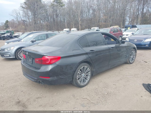2017 Bmw 530i Xdrive მანქანა იყიდება აუქციონზე, vin: WBAJA7C37HG903505, აუქციონის ნომერი: 44761973