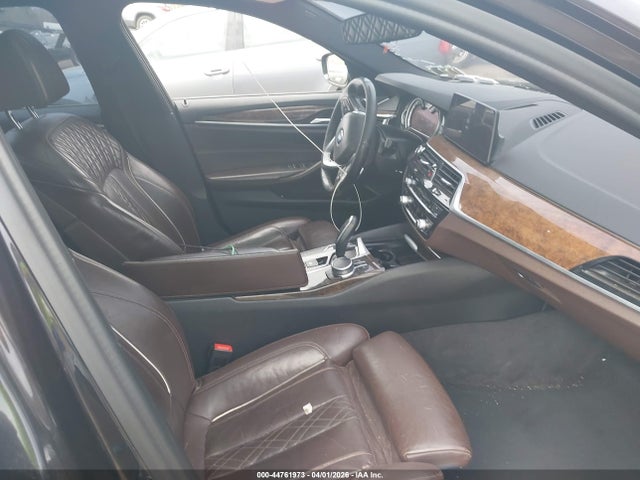2017 Bmw 530i Xdrive მანქანა იყიდება აუქციონზე, vin: WBAJA7C37HG903505, აუქციონის ნომერი: 44761973