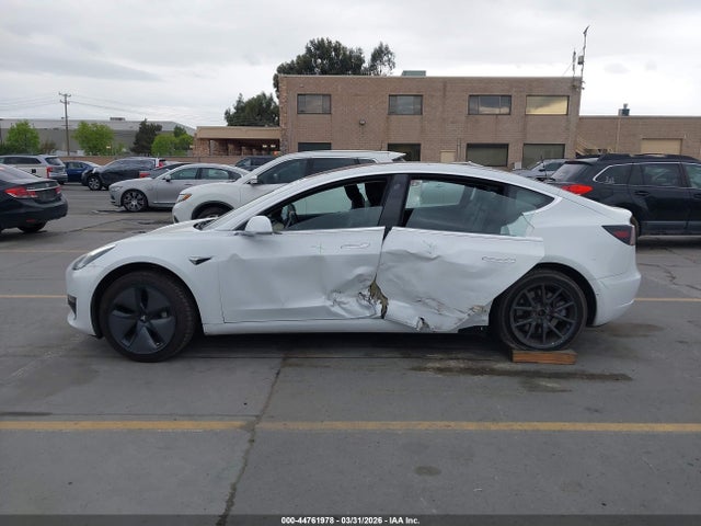 Aukcja sprzedaży 2018 Tesla Model 3 Long Range/mid Range, vin: 5YJ3E1EA7JF057286, numer aukcji: 44761978