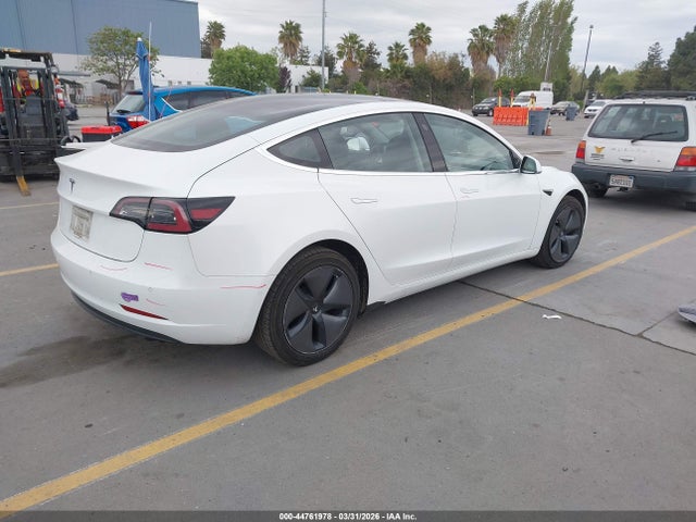 Aukcja sprzedaży 2018 Tesla Model 3 Long Range/mid Range, vin: 5YJ3E1EA7JF057286, numer aukcji: 44761978