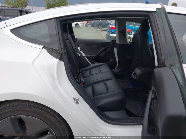 Aukcja sprzedaży 2018 Tesla Model 3 Long Range/mid Range, vin: 5YJ3E1EA7JF057286, numer aukcji: 44761978
