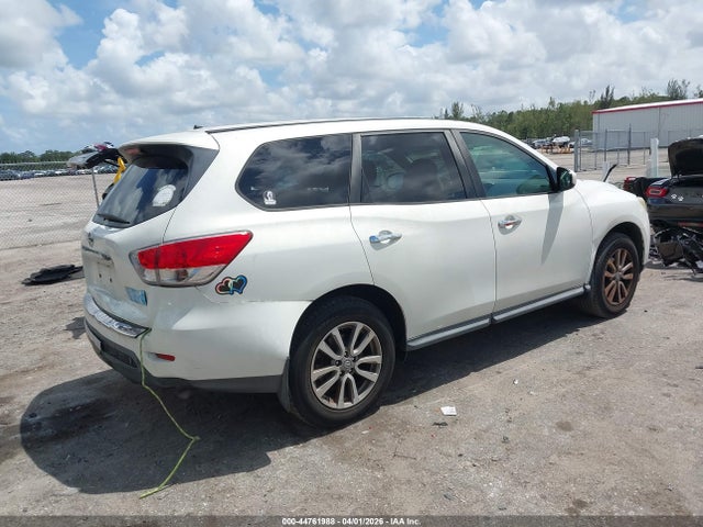 2014 NISSAN PATHFINDER 5N1AR2MN7EC647489 Photo 3
