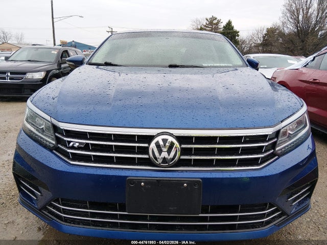Продаж на аукціоні авто 2017 Volkswagen Passat 1.8t R-line, vin: 1VWDT7A38HC052252, номер лоту: 44761993