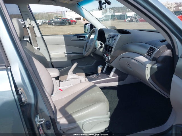 44761994 :رقم المزاد ، JF2SHAEC2CH453957 vin ، 2012 Subaru Forester 2.5x Limited مزاد بيع
