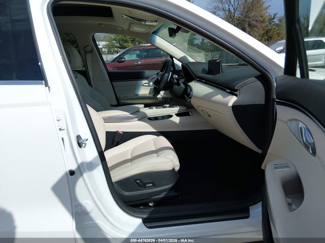Auction sale of the 2025 Genesis Gv70 2.5t Awd, vin: 5NMMADTB3SH022113, lot number: 44762026
