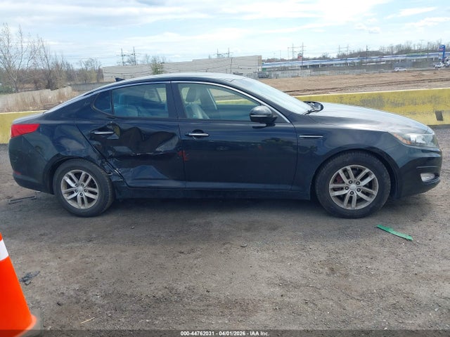 Продажа на аукционе авто 2012 Kia Optima Lx, vin: 5XXGM4A72CG016242, номер лота: 44762031