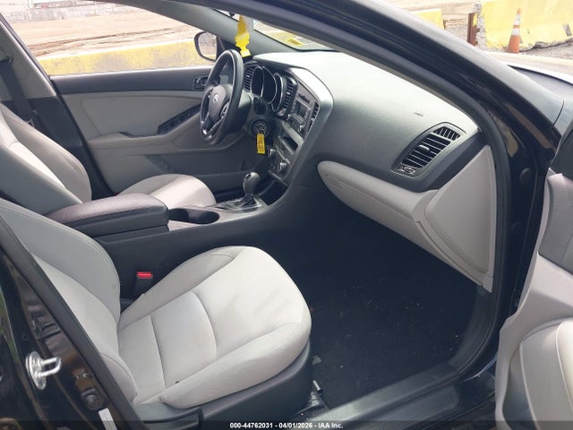 Продажа на аукционе авто 2012 Kia Optima Lx, vin: 5XXGM4A72CG016242, номер лота: 44762031