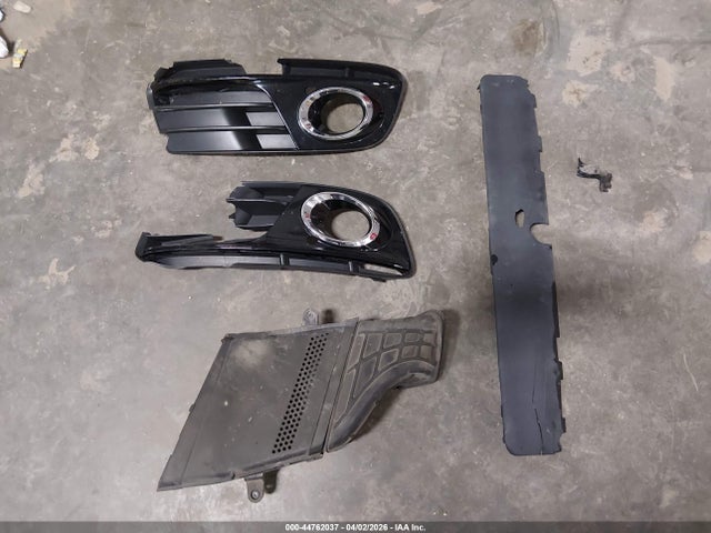 44762037 :رقم المزاد ، WA1LFAFPXFA044445 vin ، 2015 Audi Q5 2.0t Premium مزاد بيع