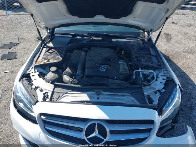 Продажа на аукционе авто 2015 Mercedes-benz C 300 4matic, vin: 55SWF4KB4FU068616, номер лота: 44762052
