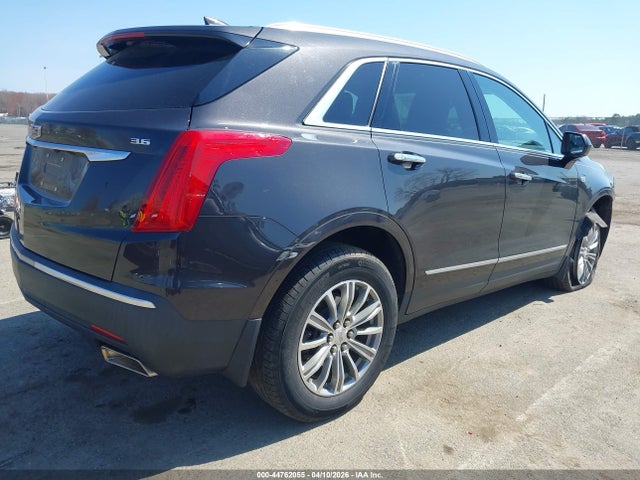 44762055 :رقم المزاد ، 1GYKNDRS1JZ216050 vin ، 2018 Cadillac Xt5 Luxury مزاد بيع