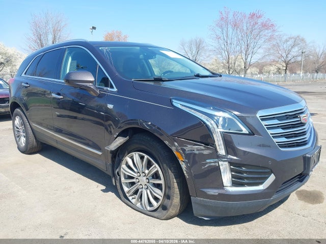 44762055 :رقم المزاد ، 1GYKNDRS1JZ216050 vin ، 2018 Cadillac Xt5 Luxury مزاد بيع