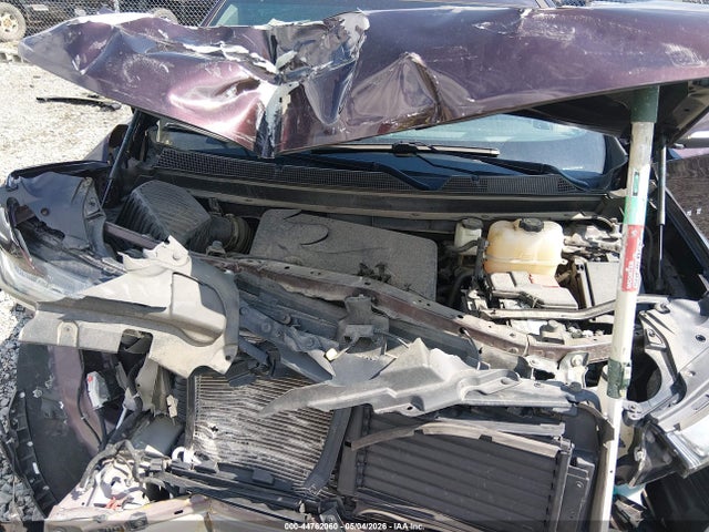 2022 Chevrolet Traverse Awd Lt Leather მანქანა იყიდება აუქციონზე, vin: 1GNEVHKW3NJ137112, აუქციონის ნომერი: 44762060