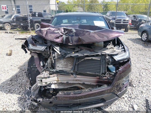 2022 Chevrolet Traverse Awd Lt Leather მანქანა იყიდება აუქციონზე, vin: 1GNEVHKW3NJ137112, აუქციონის ნომერი: 44762060