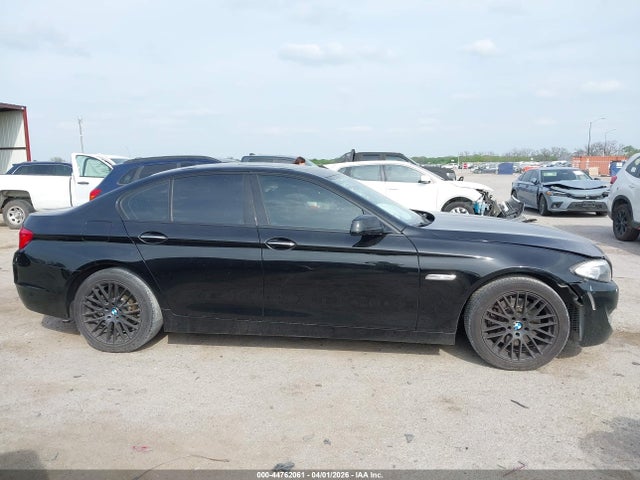 2011 Bmw 535i მანქანა იყიდება აუქციონზე, vin: WBAFR7C59BC601874, აუქციონის ნომერი: 44762061