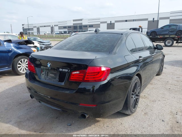 2011 Bmw 535i მანქანა იყიდება აუქციონზე, vin: WBAFR7C59BC601874, აუქციონის ნომერი: 44762061