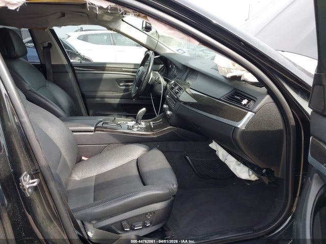 2011 Bmw 535i მანქანა იყიდება აუქციონზე, vin: WBAFR7C59BC601874, აუქციონის ნომერი: 44762061