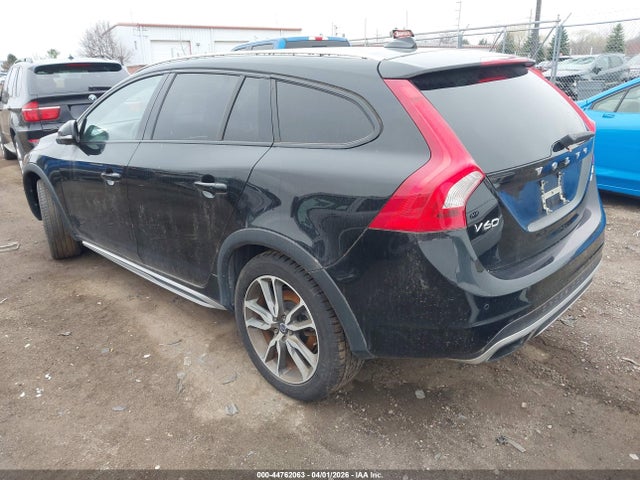 2015 VOLVO V60 CROSS COUNTRY YV4612HK8F1001681 Photo 2