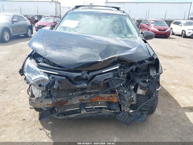 Toyota RAV4 LE 2018 2T3BFREV2JW844344 Image 12