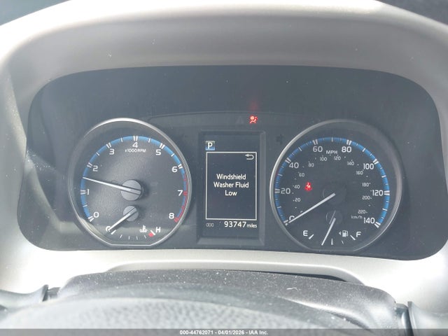 Toyota RAV4 LE 2018 2T3BFREV2JW844344 Image 7