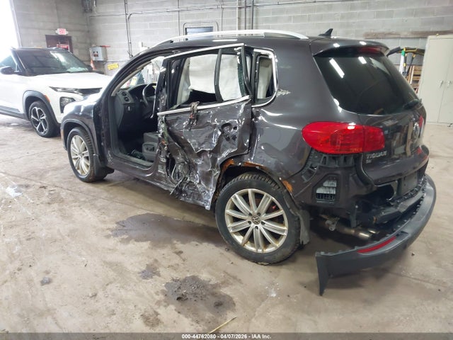 2016 Volkswagen Tiguan Se მანქანა იყიდება აუქციონზე, vin: WVGBV7AX8GW606194, აუქციონის ნომერი: 44762080