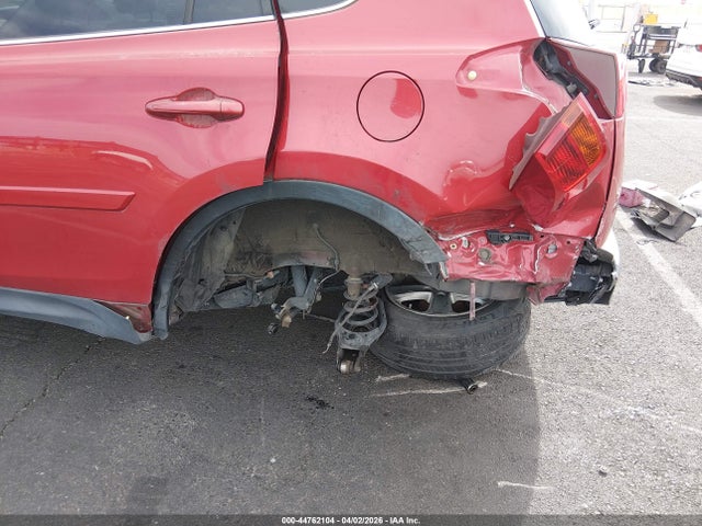 JTMWFREV1ED028634 Toyota Rav4 Xle