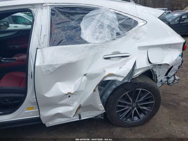 2T2GKCEZ7SC041943 Lexus Nx 350h Premium