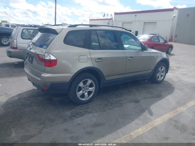 2007 BMW X3 WBXPC93487WF21800 Photo 3