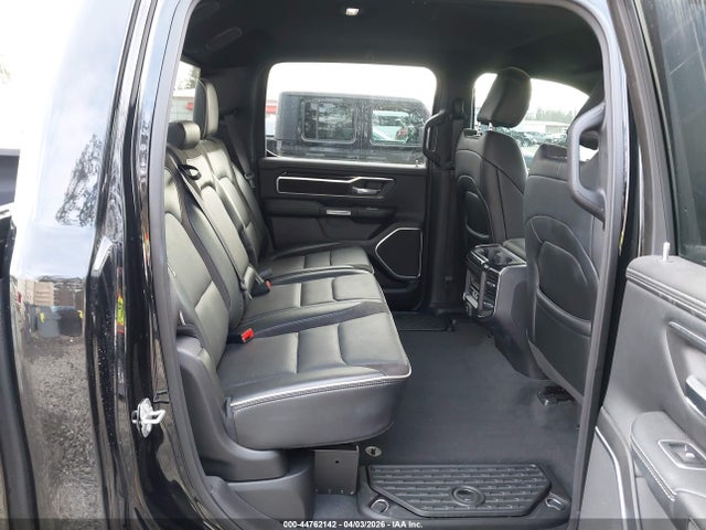 2022 Ram 1500 Laramie  4x4 5'7 Box მანქანა იყიდება აუქციონზე, vin: 1C6SRFJMXNN235185, აუქციონის ნომერი: 44762142