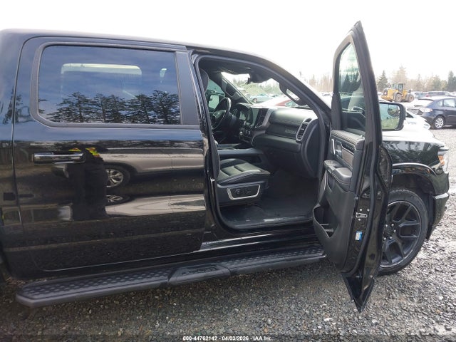 2022 Ram 1500 Laramie  4x4 5'7 Box მანქანა იყიდება აუქციონზე, vin: 1C6SRFJMXNN235185, აუქციონის ნომერი: 44762142