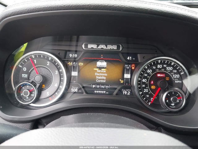 2022 Ram 1500 Laramie  4x4 5'7 Box მანქანა იყიდება აუქციონზე, vin: 1C6SRFJMXNN235185, აუქციონის ნომერი: 44762142