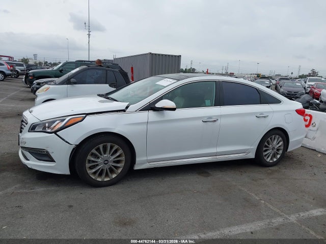 Hyundai Sonata Limited 2015 5NPE34AF2FH107022 Image 14
