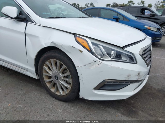 Hyundai Sonata Limited 2015 5NPE34AF2FH107022 Image 17